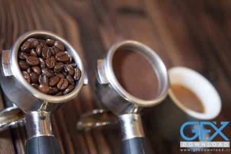 نان و شیرینی کروسان  مژده